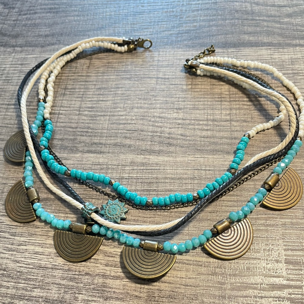Vintage Handmade Golden Tone Necklace – brass like